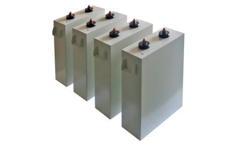 如何區(qū)分電容器的正負極？